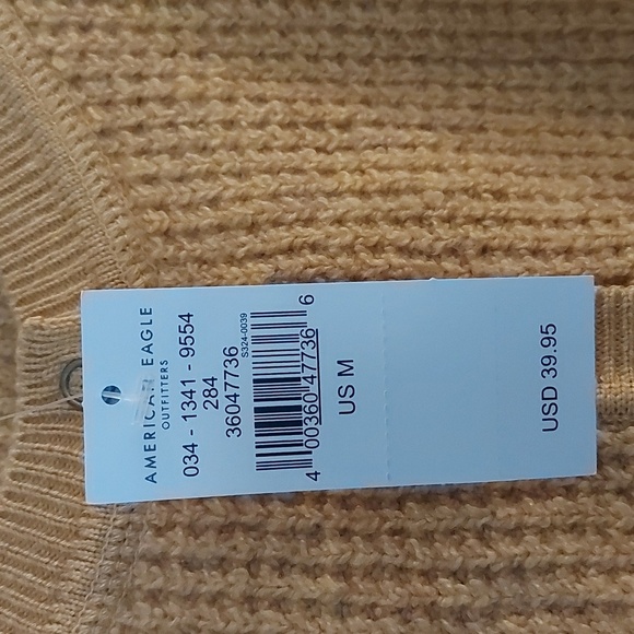 NWT American Eagle Mustard Ribbed Henley Sweater Size Medium - Picture 3 of 6